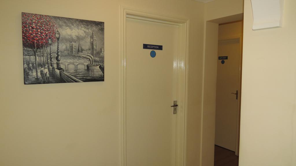 Montrose Guest House Romford Kültér fotó