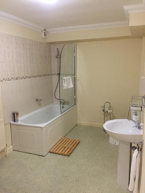 Montrose Guest House Romford Kültér fotó